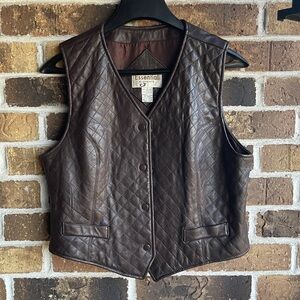 VINTAGE Essential Elements Dark Brown Lamb Leather Quilted Women's Vest